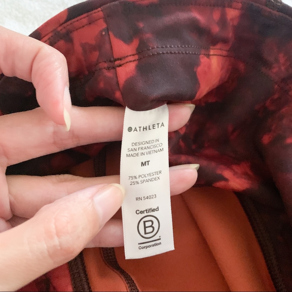 ⚡️FLASH SALE⚡️ Athleta Rainier Printed Tight Frozen Floral Red - Picture 12 of 16